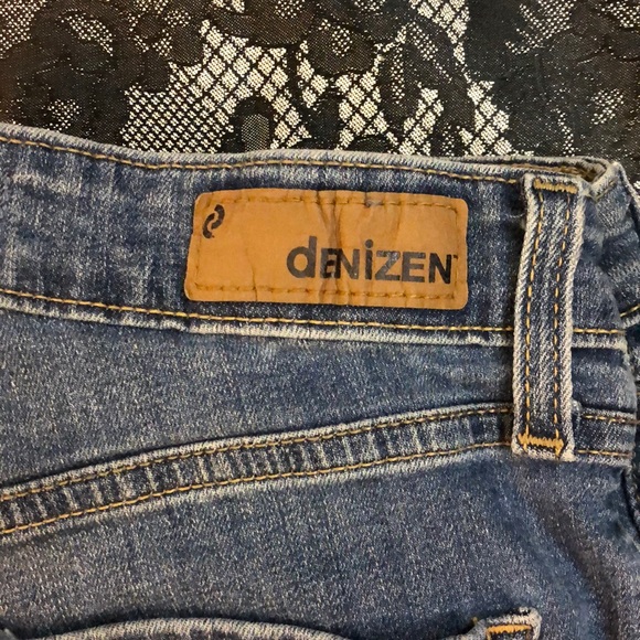 🤩 TWO PAIRS LIKE NEW 🤩 - Picture 2 of 3